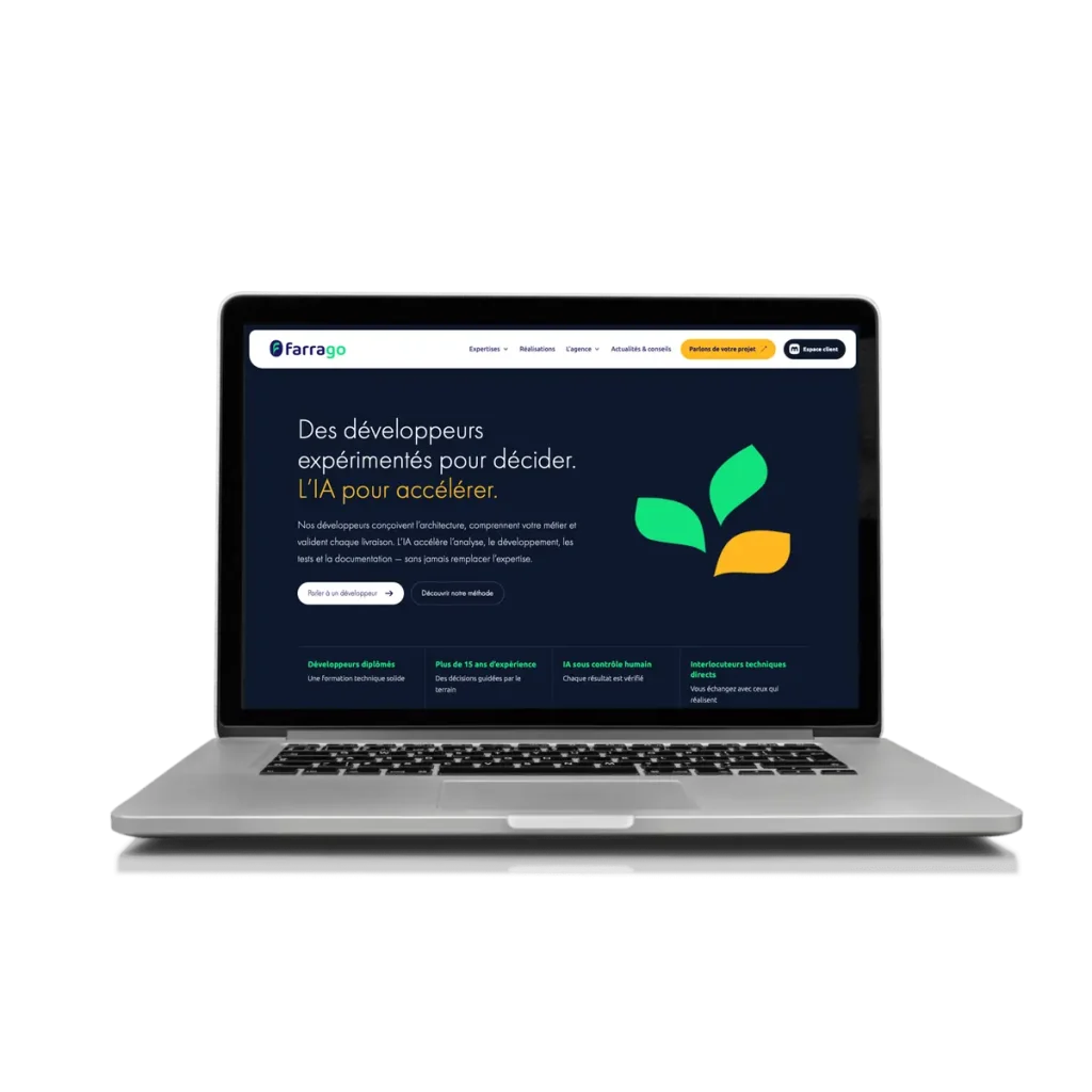 Création du site internet de Farrago, agence de développement web à Bordeaux, sur MacBook